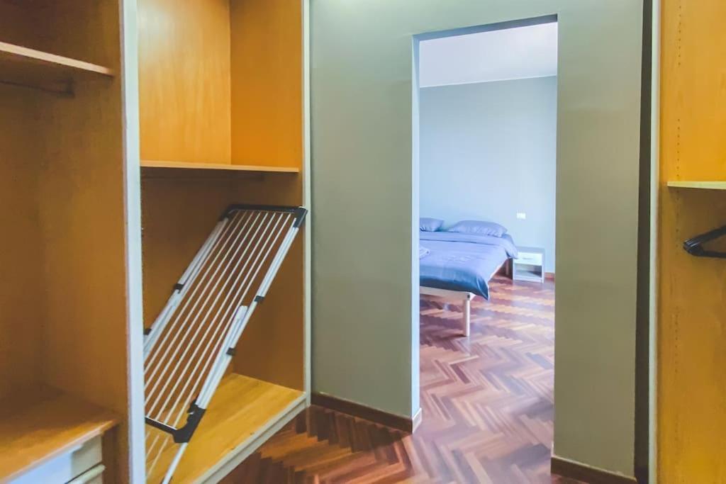 Comfort Urbano Con Box Auto Privato Pavia Exterior foto